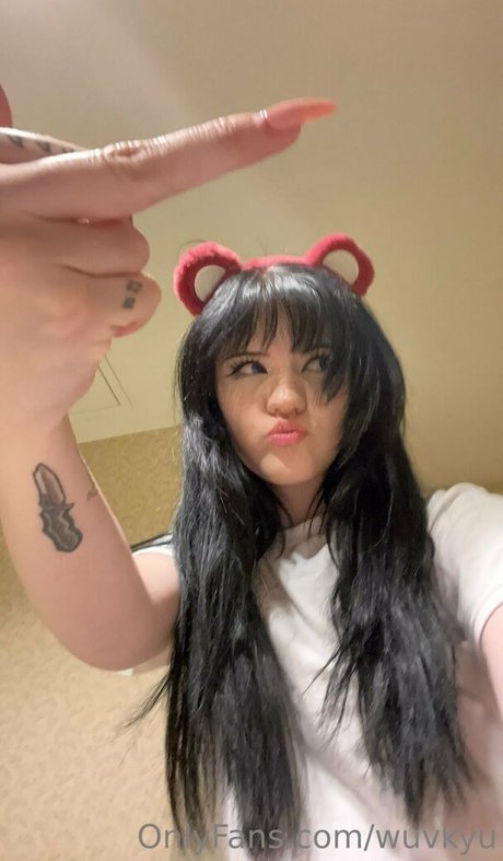 wuvkyu star pornographique images
