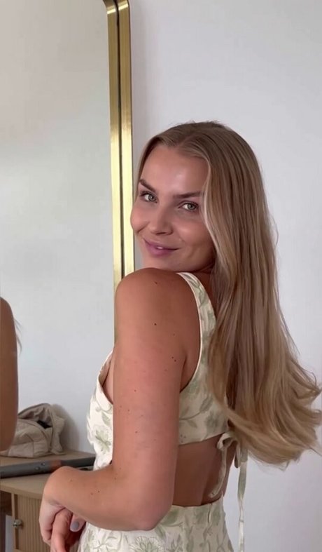 Patrizia Palme estrella de alta definición fotos