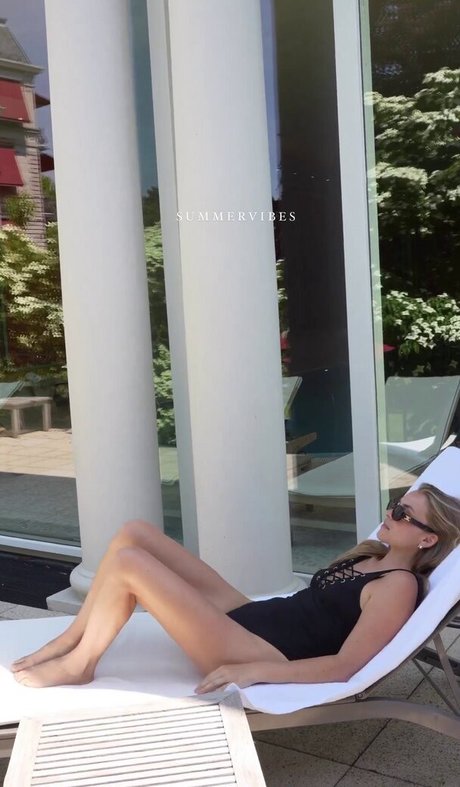 Patrizia Palme art modèle image