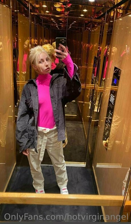 kira kitsune star érotique collection