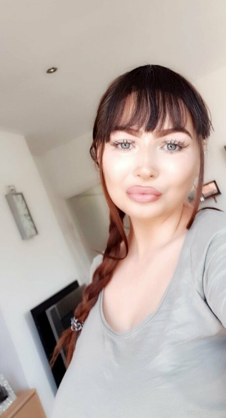 freetittygoddess belle star du porno des photos