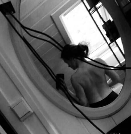 so lenaa modelo imagen