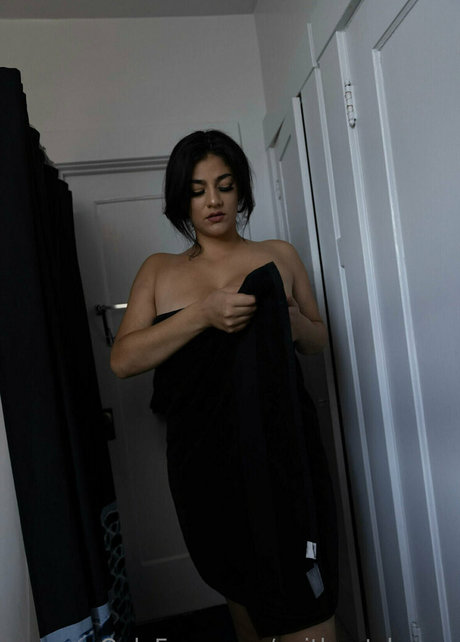 vvithoutshame exclusive pornstar photo