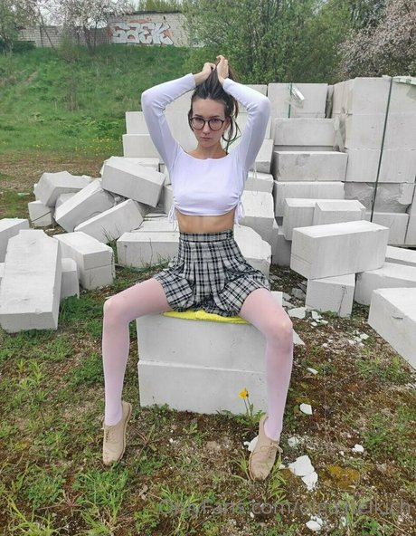 olga dancer exclusive pornstar pics