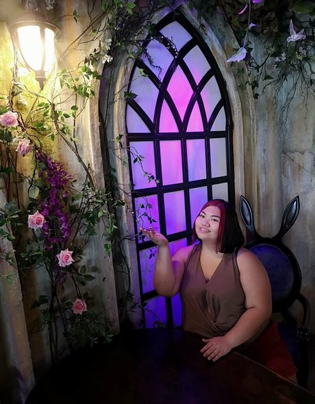 ameenachubbycutie estrella porno adulto archivo