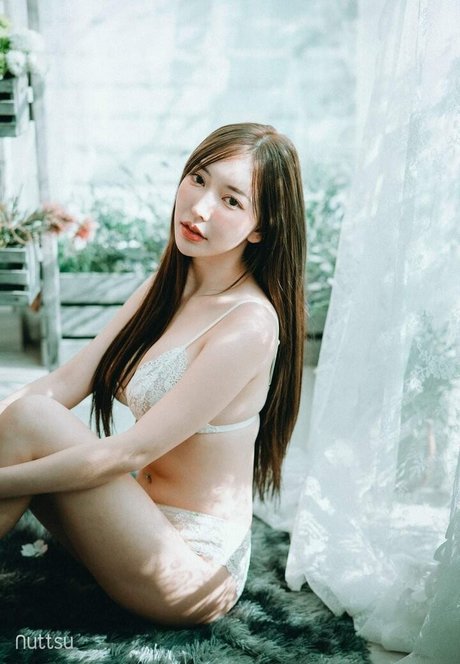 Champ Emmita étoile sexy photo