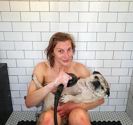 Katee Sackhoff perfect model photo