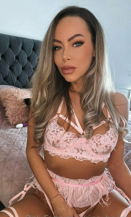 rina boom modelo erótico galerías