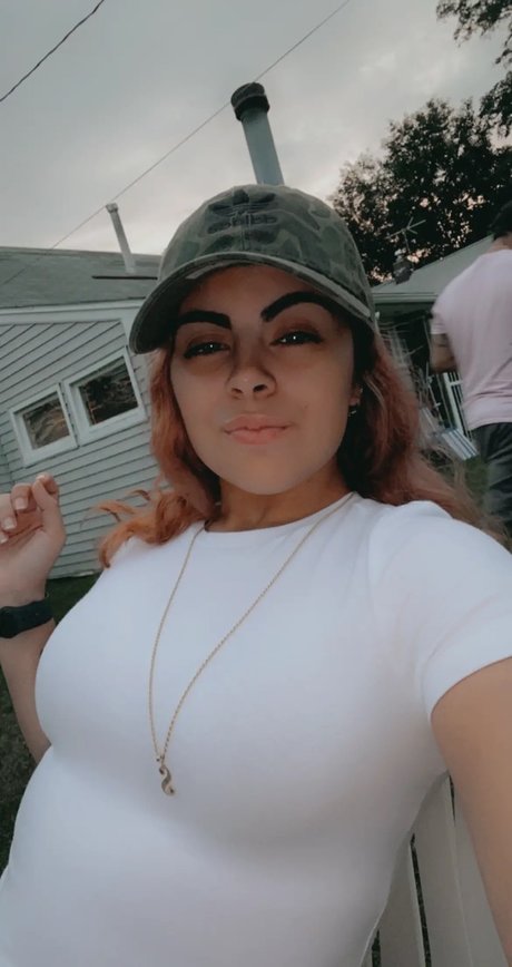 A1Savage model beautiful img