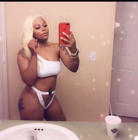 MissMonroe hot star photo
