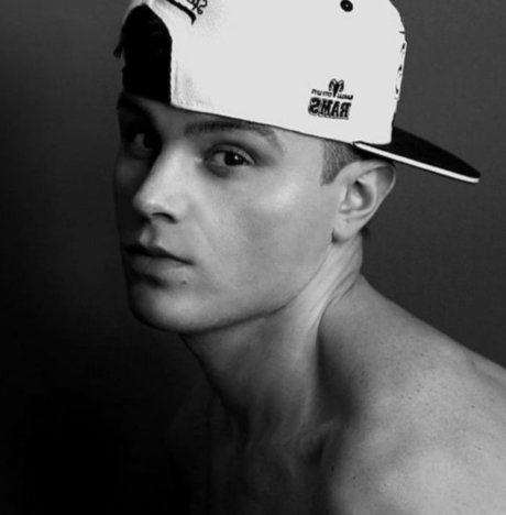 Oleg Bogann pornstar beautiful image