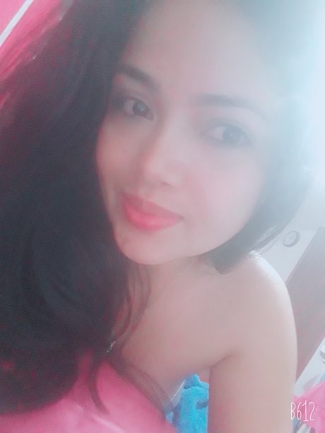 mamá sola onlyfans erótico de alta calidad galería