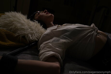 Kitten Nymph modelo atractivo recopilación