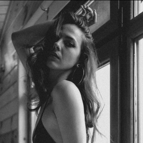 Out Of Space with me model pornographic gallery