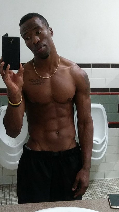 Dlee buckeye top model pic