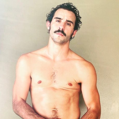peterpanish nude star pic