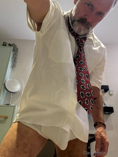 Daddy bear model exclusive pic