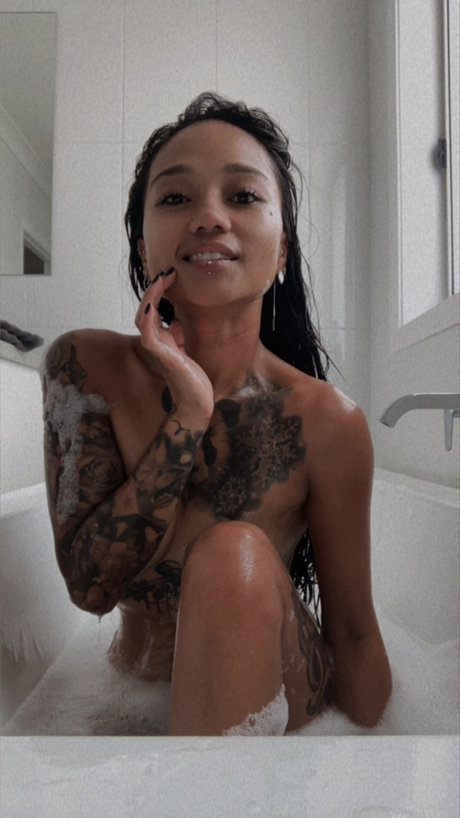 Miss Bee Haven pornstar pretty archive