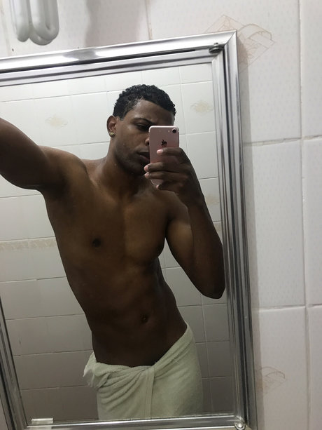Felipe Silva star adult img