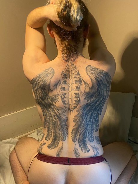 DaddySky69 model exclusive photo