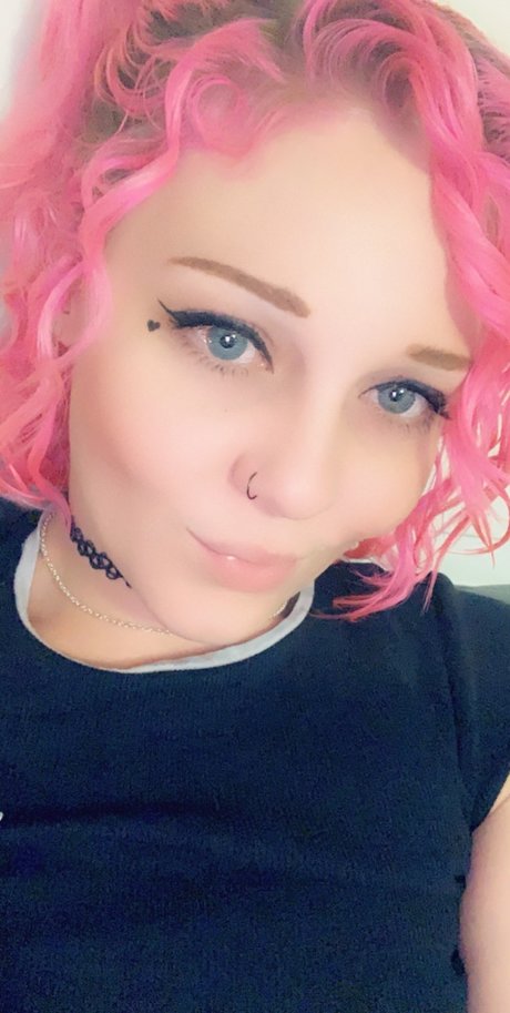 Daddys Kitty13 pornographic star pic