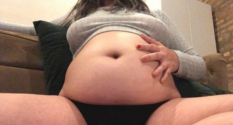 potbellywife estrella adulta imagen