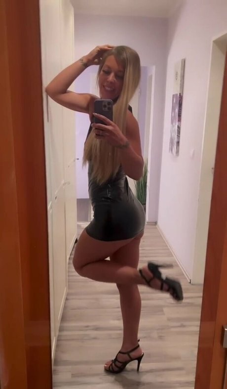 Linda Krieger Mock pornstar hot image