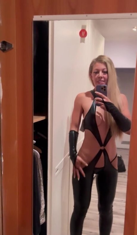 nipple orgasm onlyfans beautiful naked img