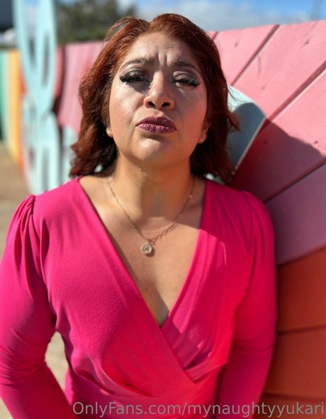 mynaughtyyukari actrice img