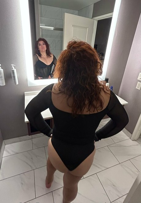 mynaughtyyukari modelo perfecto fotos