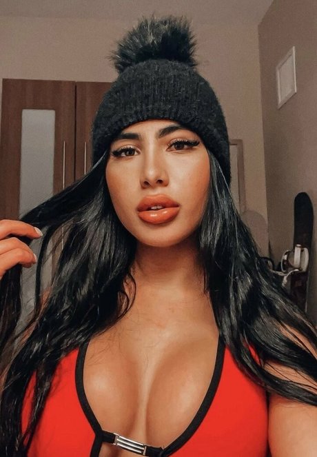 emxuncut estrella porno bonita imágenes