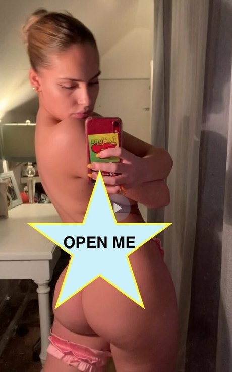 stormthrax hermosa modelo galerías