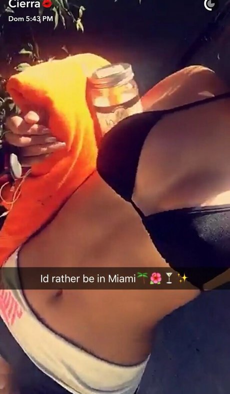 Cierra Ramirez estrella de alta calidad fotos