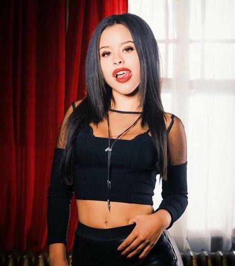 Cierra Ramirez actrice chaude collection