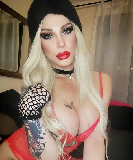 Gabriela Lori buena estrella porno galería