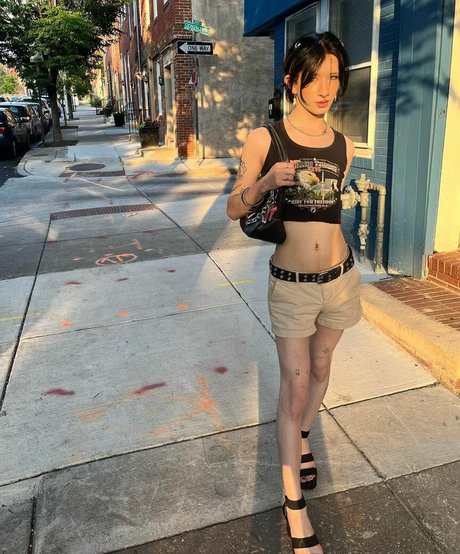 Cherry Darling star du porno gratuit photo