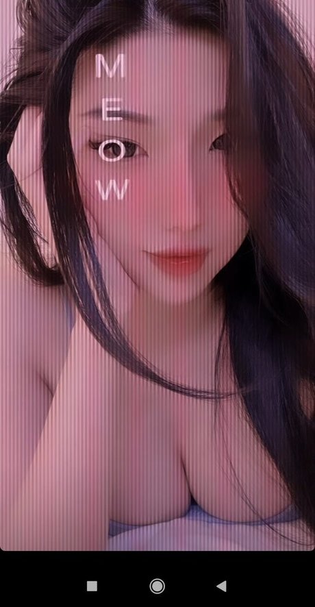 Duyenn Hipp estrella porno de arte galería