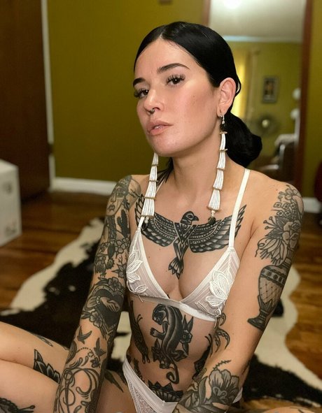 Peechfuzzzz estrella desnuda fotos