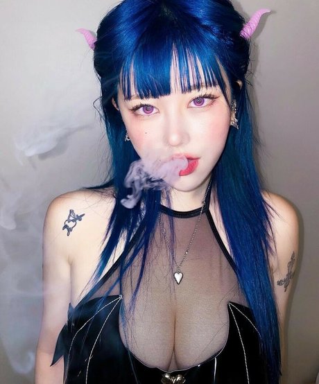 Naughty Rabbit modelo atractivo archivo