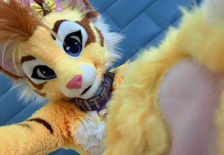 thatyellowkitty actrice érotique galerie