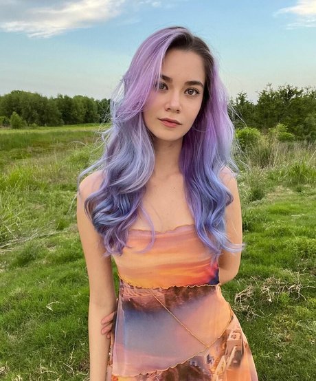 Melodi Flack actriz de alta definición imágenes