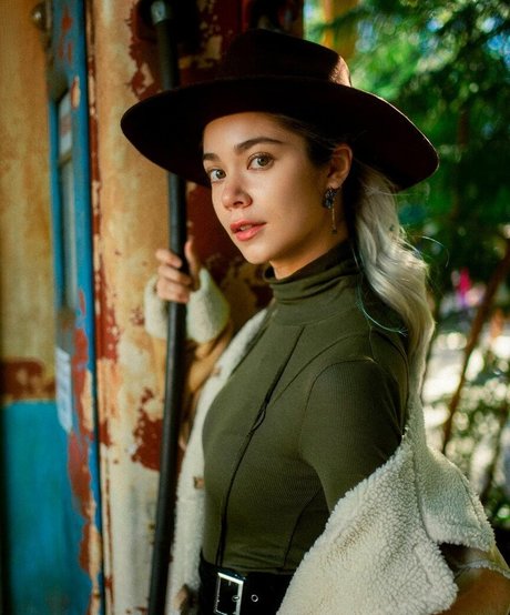 Melodi Flack nus de stars du porno des photos