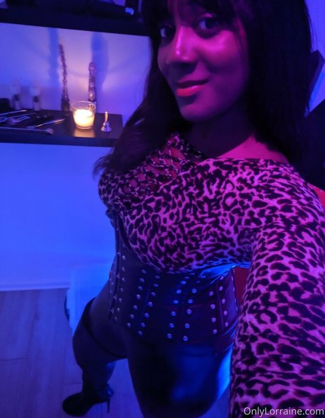 mslorraineldn modèle chaud photos