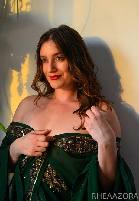 rheaazorafree free star pics