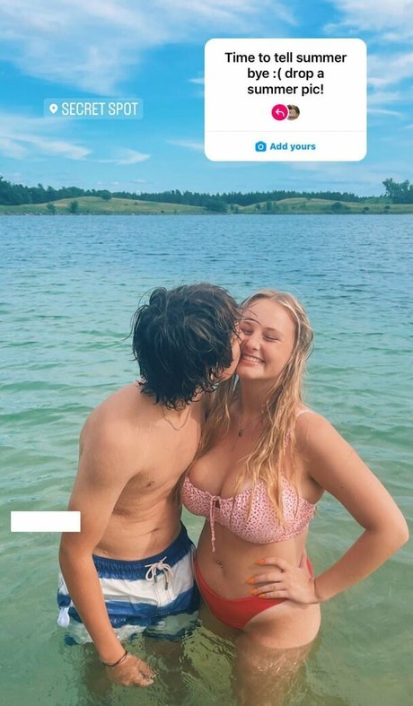 Anya Marie desnudos de modelos imagen