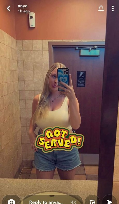 Anya Marie modèle gratuit archive