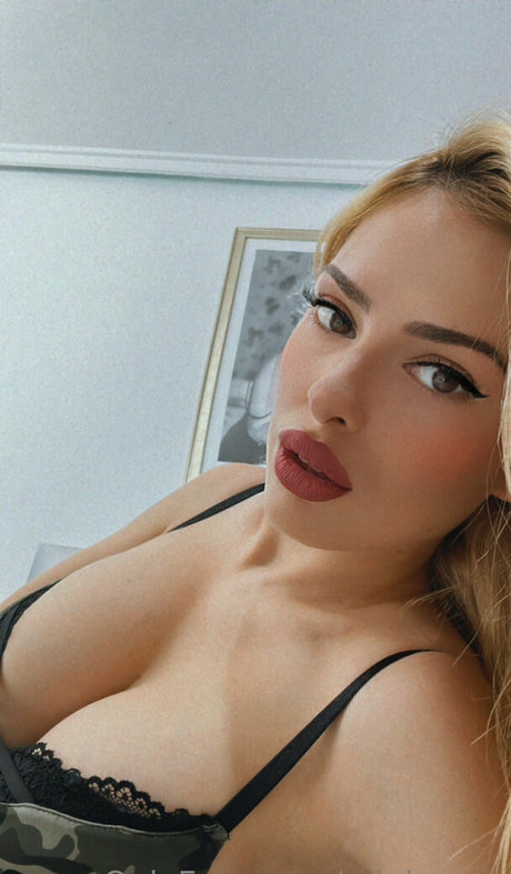 minivamp star du porno galeries