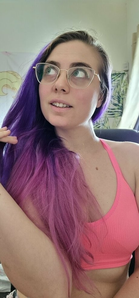 ayaqueenil modèle de sexe galerie