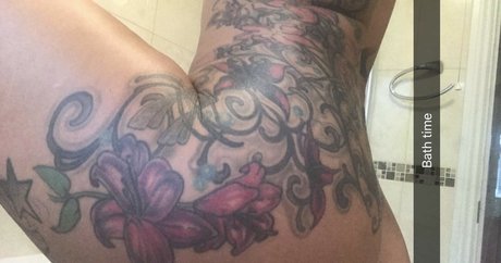 kerrylouise xxx modèle hd archive