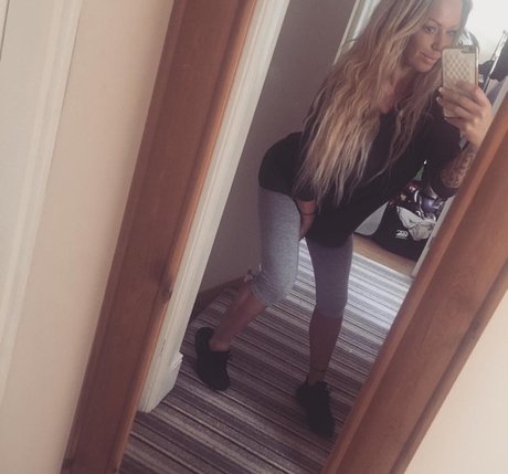 kerrylouise xxx modelo de alta calidad archivo